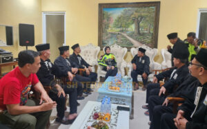 Jajaran pengurus cabang